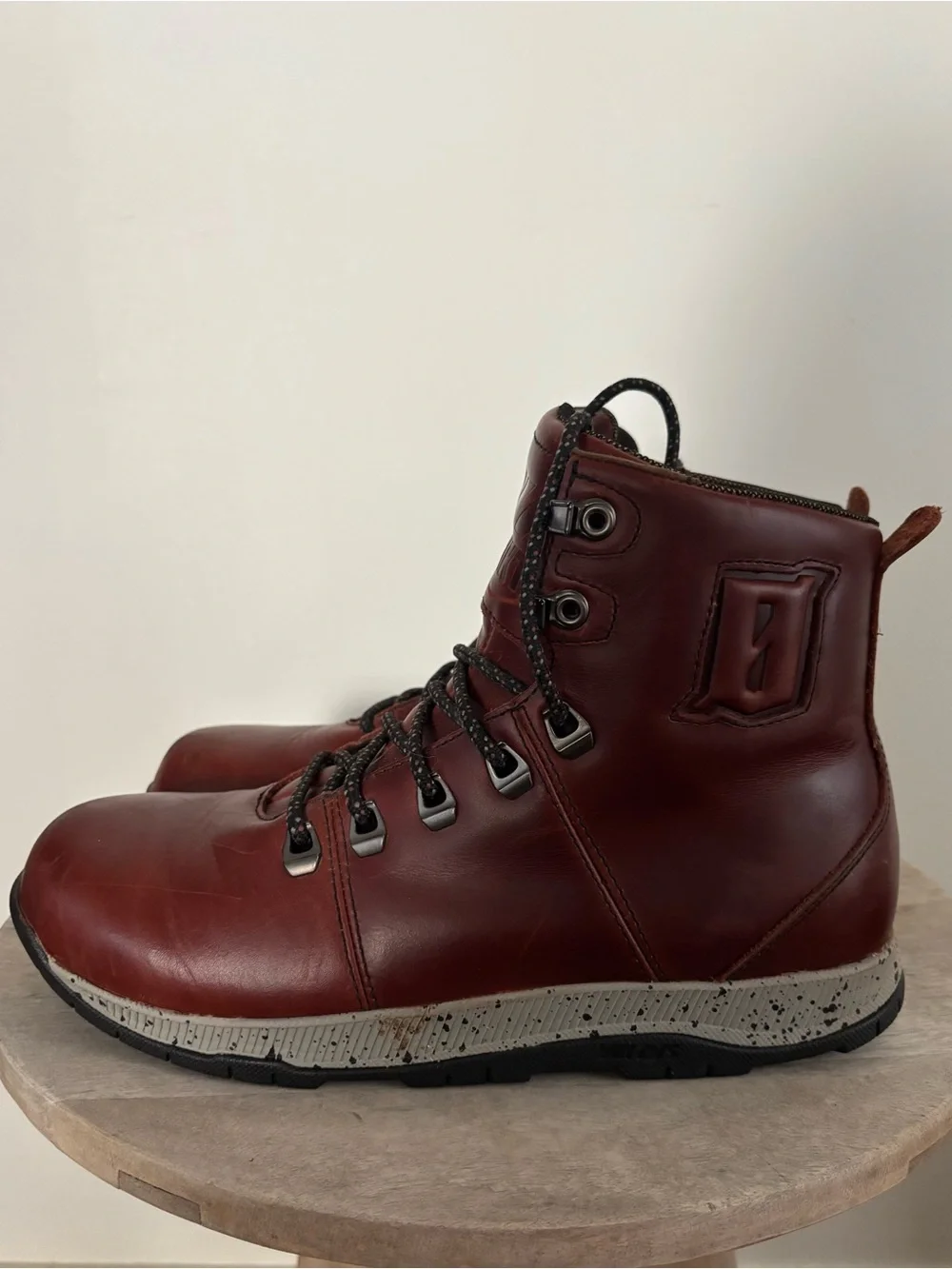 Men's Burgundy Leather Lace-Up Trail waterproof Boots
